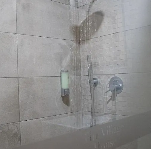 The By Cdv Alojamento de Turismo Rural *