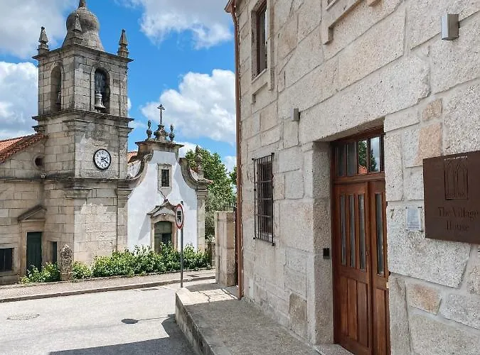 The By Cdv Carrazeda de Anciães